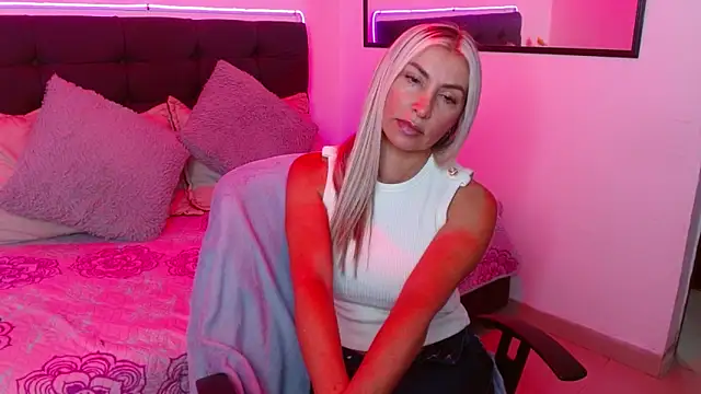 Snapshot of Meliissa_xxxx chatting on May 21, 2026, 4:25 pm Meliissa xxxx online show from May 21, 2026, 4:25 pm