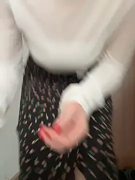 TeasyFlluff online show from May 5, 2026, 12:46 pm