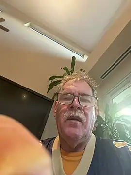 Caesar Baxter online show from July 24, 2026, 10:24 am