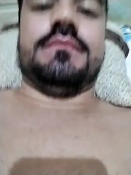 SurfistaGG online show from April 26, 2026, 7:39 am