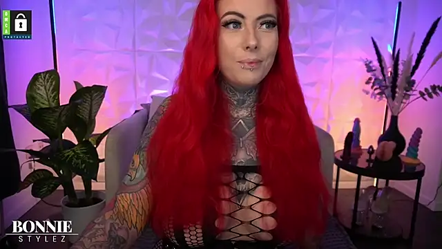 BonnieStylez online show from September 10, 2025, 3:17 am