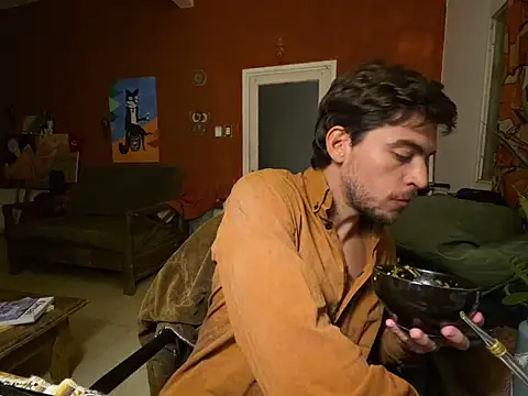 Snapshot of GringoDelicius chatting on May 16, 2026, 5:26 am GringoDelicius online show from May 16, 2026, 5:26 am