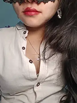 silkyhairs online show from July 28, 2026, 11:58 pm