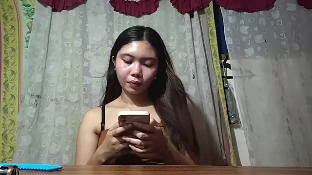 Snapshot of RegenaKhanponaphan chatting on May 26, 2026, 1:12 am RegenaKhanponaphan online show from May 26, 2026, 1:12 am