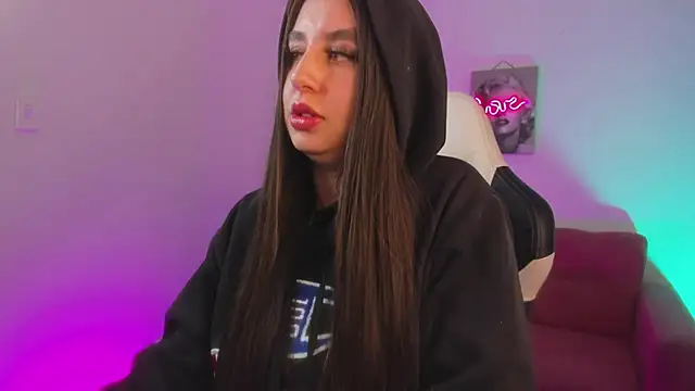 Snapshot of alison_mars chatting on May 12, 2026, 1:08 pm alison mars online show from May 12, 2026, 1:08 pm