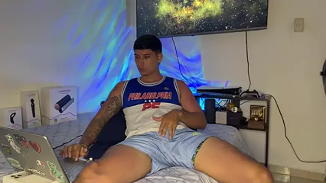 Snapshot of SexxxySquirterStev777 chatting on May 4, 2026, 3:08 pm SexxxySquirterStev777 online show from May 4, 2026, 3:08 pm