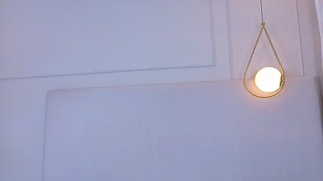 Snapshot of ZoeyPetit chatting on July 22, 2026, 1:03 pm ZoeyPetit online show from July 22, 2026, 1:03 pm