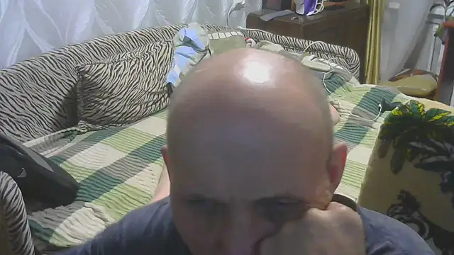 Snapshot of Ameli5689 chatting on April 30, 2026, 8:37 pm Ameli5689 online show from April 30, 2026, 8:37 pm
