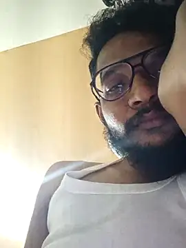 Snapshot of kangaroo_man1 chatting on May 11, 2026, 10:32 am kangaroo man1 online show from May 11, 2026, 10:32 am