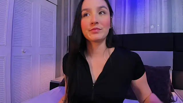 Pia johnson   online show from May 10, 2026, 11:37 am