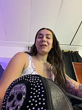 Snapshot of Bonnie_Rider chatting on July 9, 2026, 11:09 pm Bonnie Rider online show from July 9, 2026, 11:09 pm