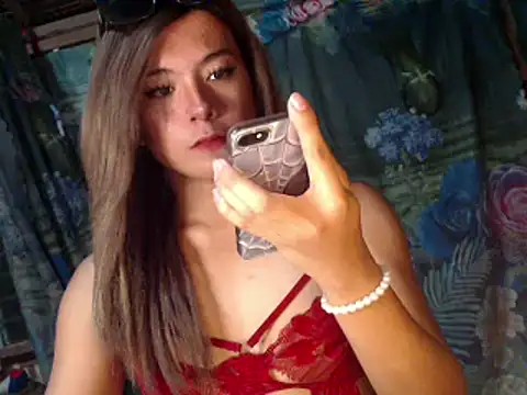 Snapshot of Andrea_lopezxxx chatting on April 30, 2026, 1:39 pm Andrea lopezxxx online show from April 30, 2026, 1:39 pm