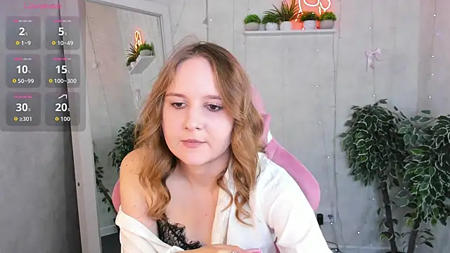 Emmaa Kimm online show from July 16, 2026, 1:00 am