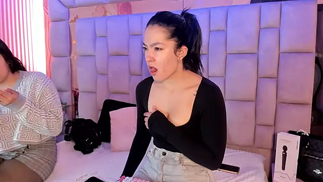 Anal Temptation online show from August 8, 2026, 1:02 pm