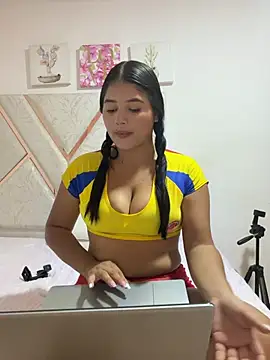 Snapshot of Mulan_rousse chatting on June 27, 2026, 9:20 pm Mulan rousse online show from June 27, 2026, 9:20 pm
