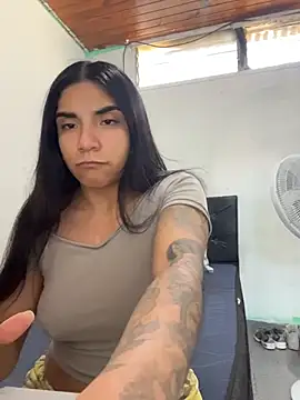 Snapshot of InesD_Arcy chatting on May 30, 2026, 5:10 pm InesD Arcy online show from May 30, 2026, 5:10 pm
