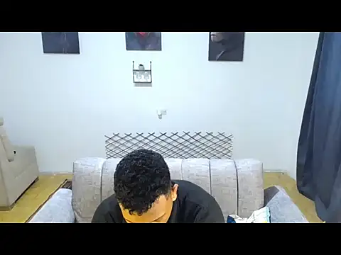 Ian Arcia online show from June 11, 2026, 10:52 pm