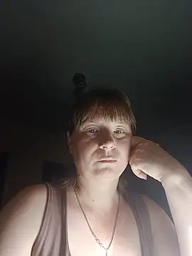MikkiLove777 online show from May 25, 2026, 9:54 pm
