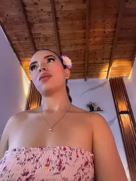 catalina lafer online show from May 24, 2026, 1:27 pm