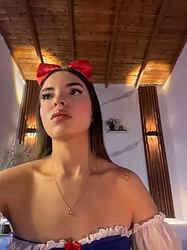 catalina lafer online show from May 30, 2026, 12:57 pm