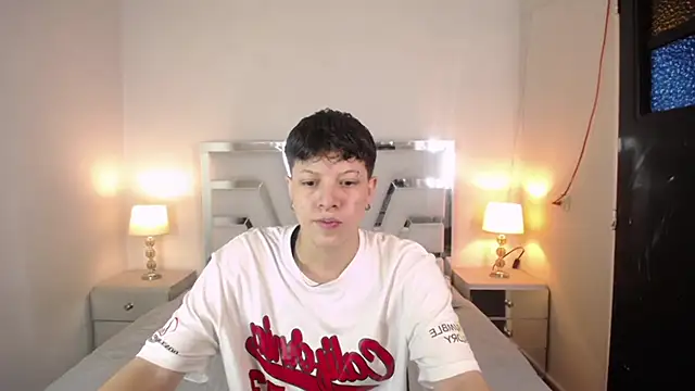 Asher addamss  online show from April 29, 2026, 8:48 pm