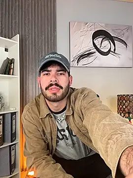 DomBoy  online show from June 25, 2026, 7:51 pm