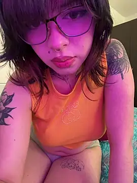 BabySixxxx online show from July 25, 2026, 9:01 pm