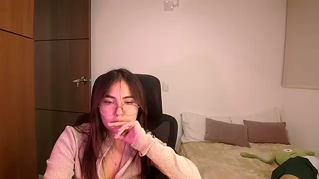 abbyyandmaxx online show from July 11, 2026, 3:42 am