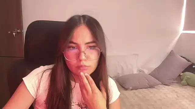 abbyyandmaxx online show from July 23, 2026, 3:10 pm