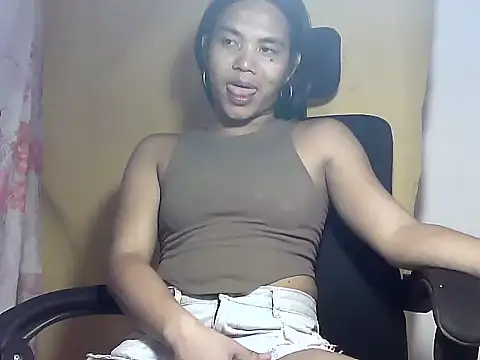 Snapshot of bj_l0ve chatting on July 8, 2026, 4:22 pm bj l0ve online show from July 8, 2026, 4:22 pm