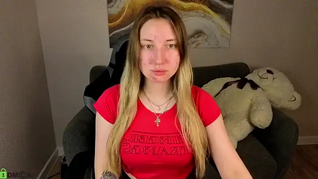 Lilyy Lark online show from May 21, 2026, 1:01 am