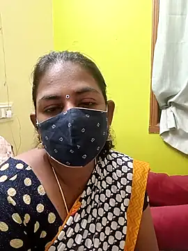 Snapshot of cathrine92 chatting on May 8, 2026, 6:13 pm cathrine92 online show from May 8, 2026, 6:13 pm