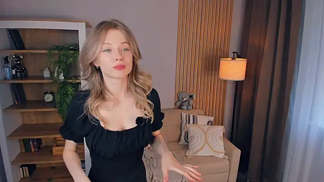 katemossse online show from May 20, 2026, 6:52 am