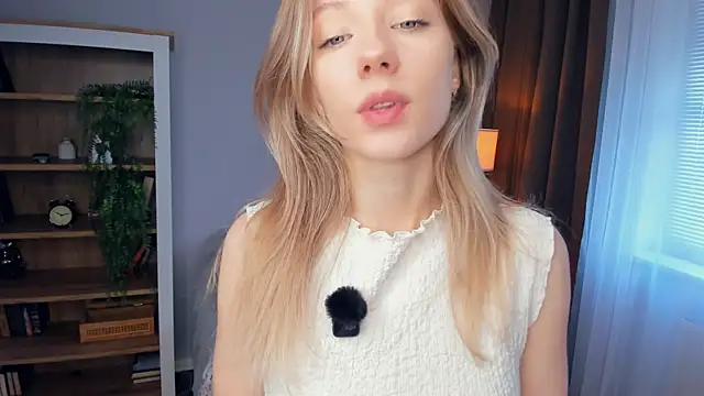 katemossse online show from May 24, 2026, 6:29 am