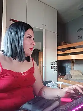 Snapshot of LittleMairy chatting on May 27, 2026, 5:21 pm LittleMairy online show from May 27, 2026, 5:21 pm