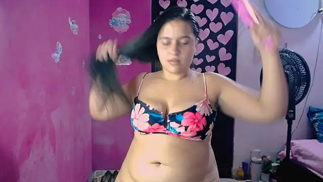 Kiara tits online show from May 21, 2026, 1:23 am