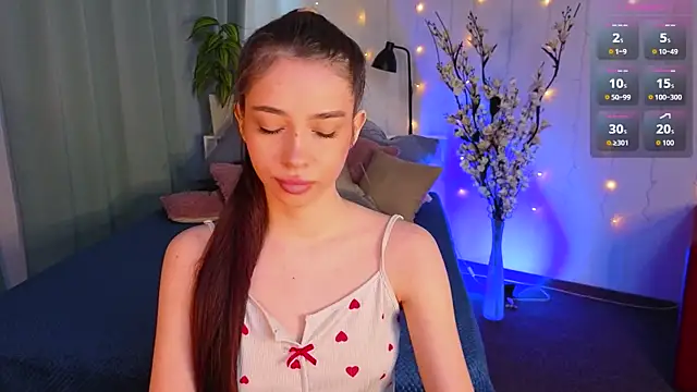 Snapshot of Monica_Venom chatting on May 3, 2026, 1:39 pm Monica Venom online show from May 3, 2026, 1:39 pm