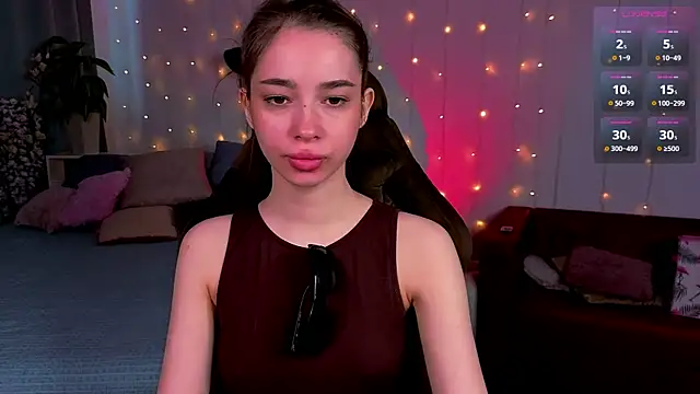 Snapshot of Monica_Venom chatting on May 19, 2026, 1:39 pm Monica Venom online show from May 19, 2026, 1:39 pm