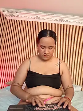 Snapshot of NATY_BUSTOS chatting on May 9, 2026, 5:51 pm NATY BUSTOS online show from May 9, 2026, 5:51 pm