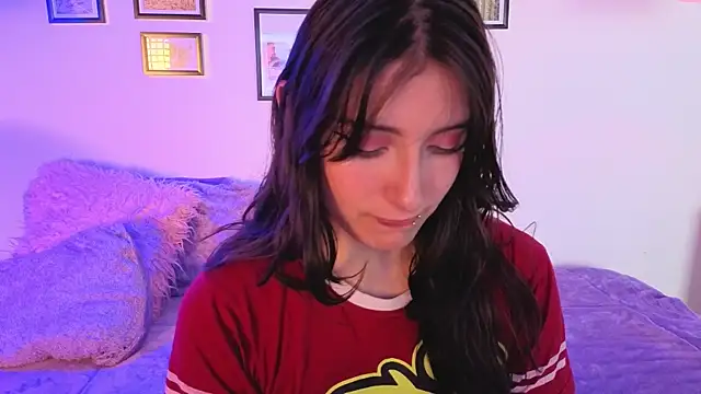 Snapshot of Kendaall_sweet chatting on July 1, 2026, 3:08 am Kendaall sweet online show from July 1, 2026, 3:08 am
