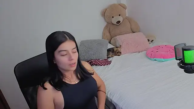 Snapshot of valerihouse_ chatting on July 23, 2026, 1:41 am valerihouse online show from July 23, 2026, 1:41 am