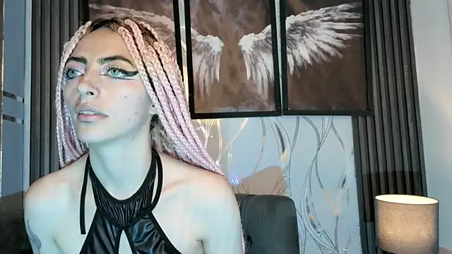 Pinky doll777 online show from May 14, 2026, 8:26 pm