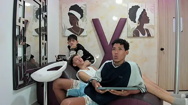 RED BOYS XXX online show from May 17, 2026, 1:29 pm