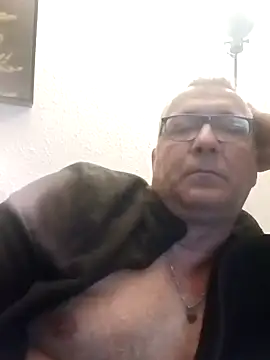 Soloyan online show from December 26, 2024, 6:33 pm