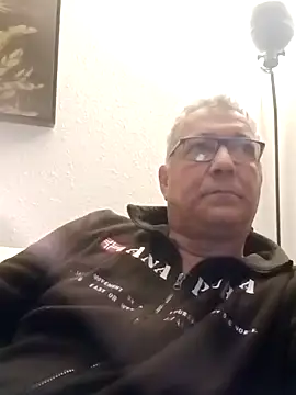 Soloyan online show from January 21, 2025, 6:33 am