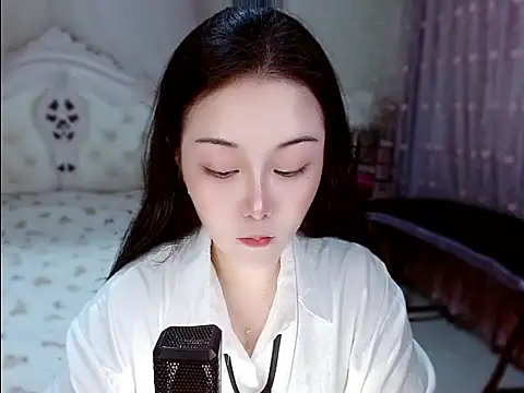 Amy-cnbaby online show from June 27, 2026, 1:54 am