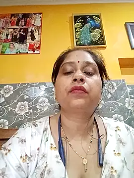 CuteKajal67 online show from May 2, 2026, 12:37 am