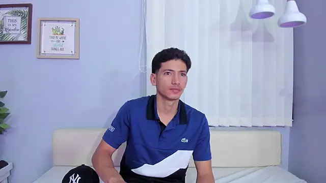 Snapshot of Alejo-and-Thiago chatting on July 15, 2026, 12:21 pm Alejo-and-Thiago online show from July 15, 2026, 12:21 pm