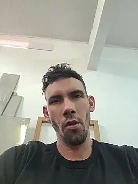 Snapshot of Leandro_flores92 chatting on July 16, 2026, 1:17 pm Leandro flores92 online show from July 16, 2026, 1:17 pm