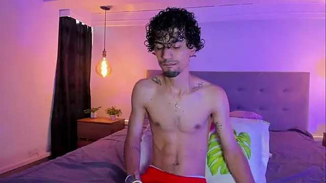 MichaelEvanss  online show from July 20, 2026, 12:51 pm